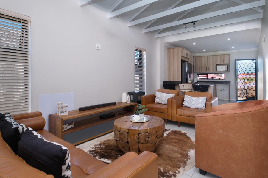 3 Bedroom Property for Sale in Fairview Eastern Cape